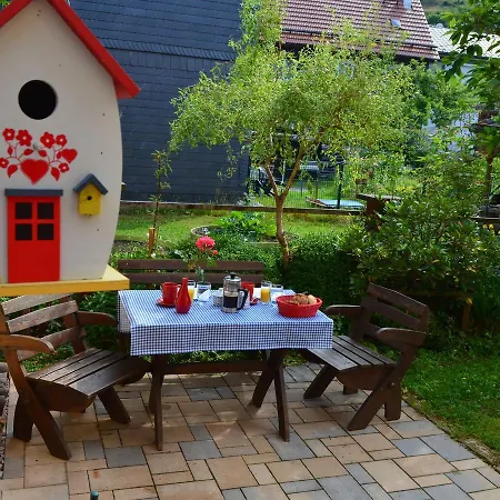 Am Sommerberg Gießübel
